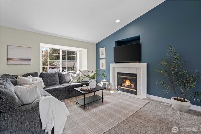 8719 204th Street Ct E, Spanaway, WA 98387