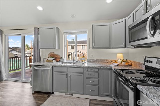 8719 204th Street Ct E, Spanaway, WA 98387