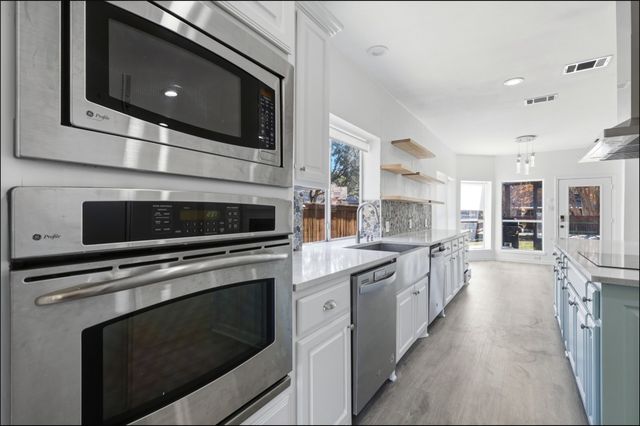 3601 Sandhurst Drive, Flower Mound, TX 75022