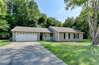 1460 Brays Mill Trace, Lawrenceville, GA 30044