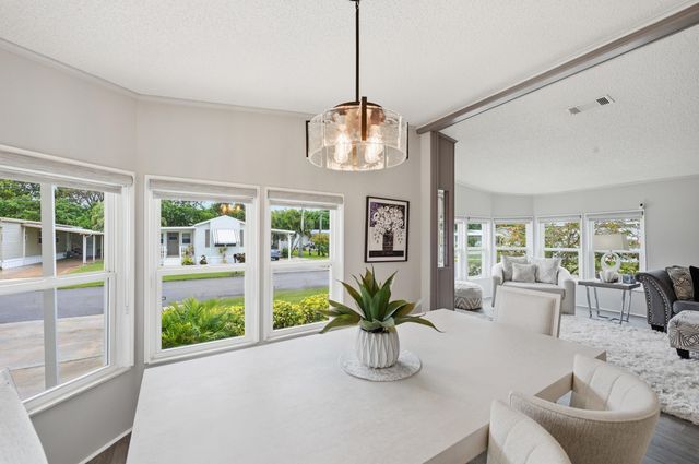 4069 Mission Bell Drive, Boynton Beach, FL 33436