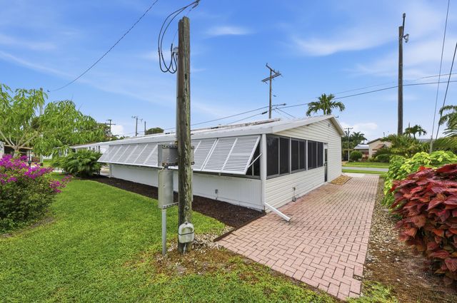 4069 Mission Bell Drive, Boynton Beach, FL 33436