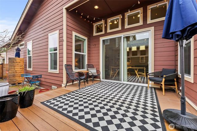 14317 Knoll Park Drive E, Bonney Lake, WA 98391