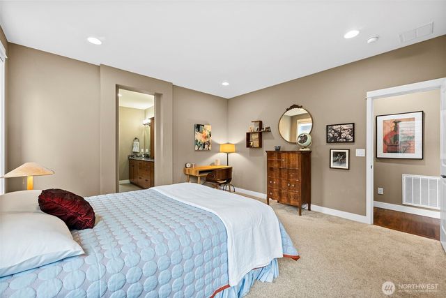 14317 Knoll Park Drive E, Bonney Lake, WA 98391