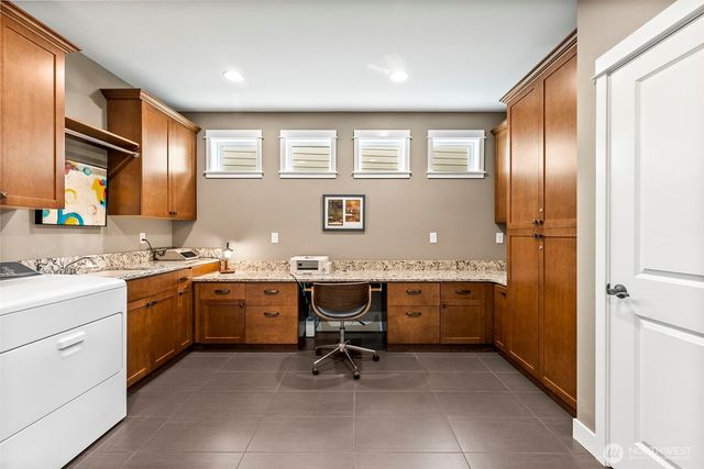 14317 Knoll Park Drive E, Bonney Lake, WA 98391