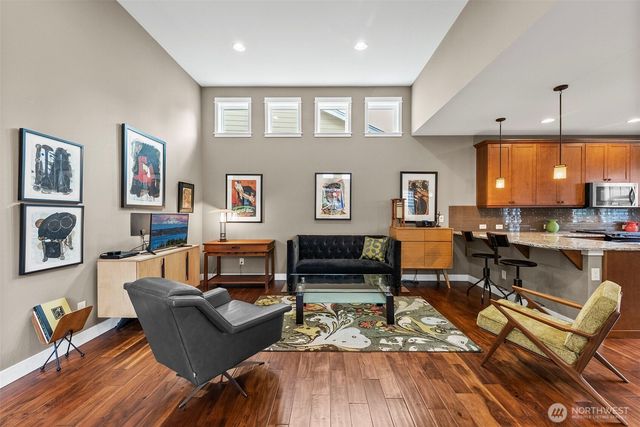 14317 Knoll Park Drive E, Bonney Lake, WA 98391