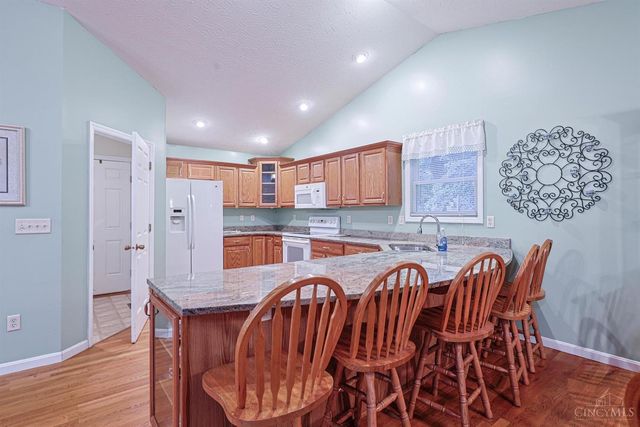 2034 Wood Brook Drive, Batavia Twp, OH 45102