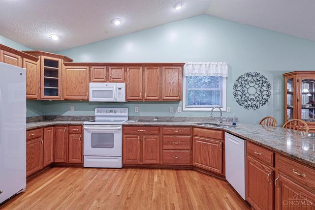 2034 Wood Brook Drive, Batavia Twp, OH 45102