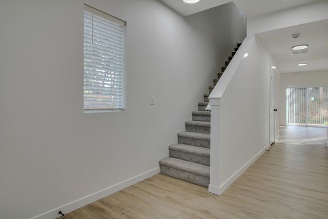 2720 E Hartson Ave, Spokane, WA 99202