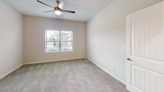 12001 Heatherly DR 8102, Austin, TX 78747