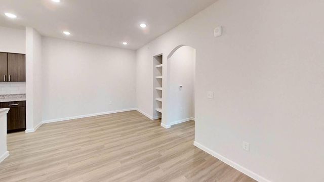 12001 Heatherly DR 8102, Austin, TX 78747