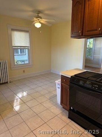 70 Thorpe Street 72, Fairfield, CT 06824