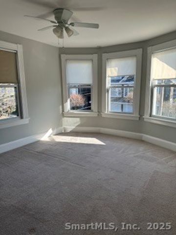 70 Thorpe Street 72, Fairfield, CT 06824