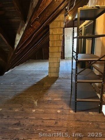 70 Thorpe Street 72, Fairfield, CT 06824