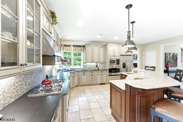 4 Windemere Way, Sparta Twp., NJ 07871
