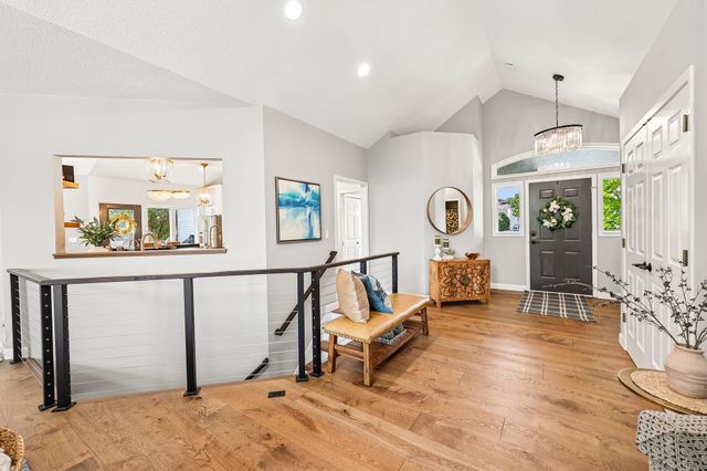 2500 Wexford Court, New Brighton, MN 55112