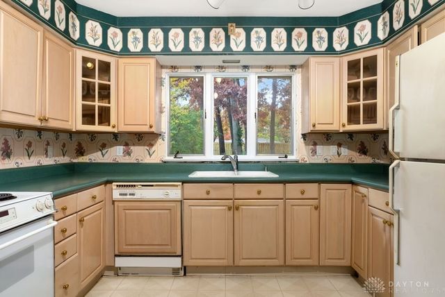 440 S Broadmoor Boulevard, Springfield, OH 45504