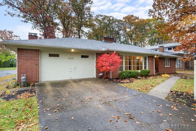 440 S Broadmoor Boulevard, Springfield, OH 45504