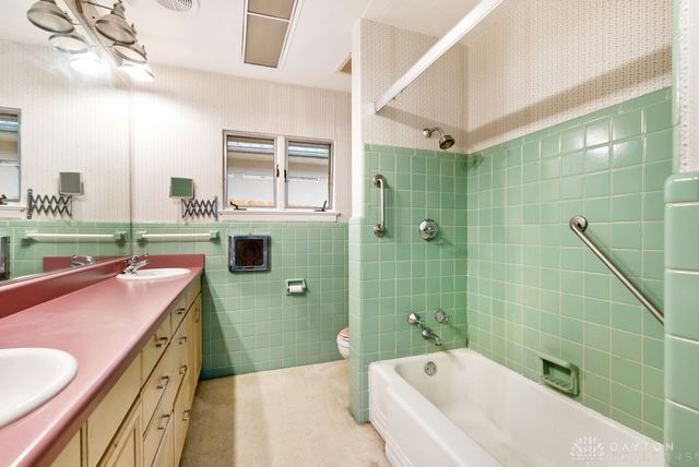 440 S Broadmoor Boulevard, Springfield, OH 45504