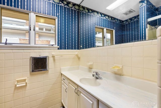 440 S Broadmoor Boulevard, Springfield, OH 45504