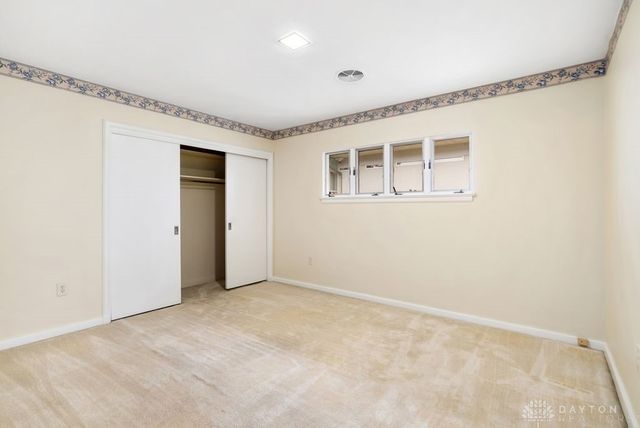 440 S Broadmoor Boulevard, Springfield, OH 45504