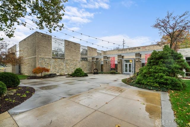 440 S Broadmoor Boulevard, Springfield, OH 45504