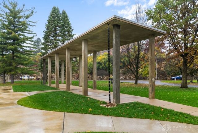 440 S Broadmoor Boulevard, Springfield, OH 45504