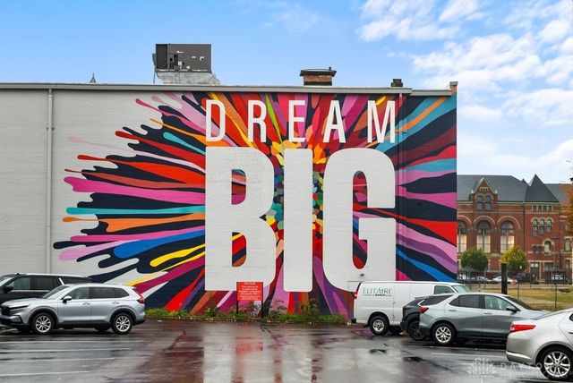 440 S Broadmoor Boulevard, Springfield, OH 45504