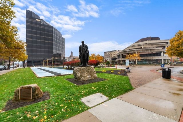 440 S Broadmoor Boulevard, Springfield, OH 45504