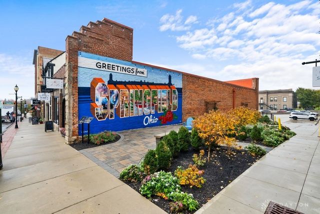 440 S Broadmoor Boulevard, Springfield, OH 45504