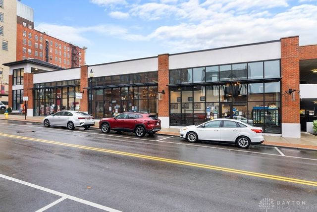 440 S Broadmoor Boulevard, Springfield, OH 45504