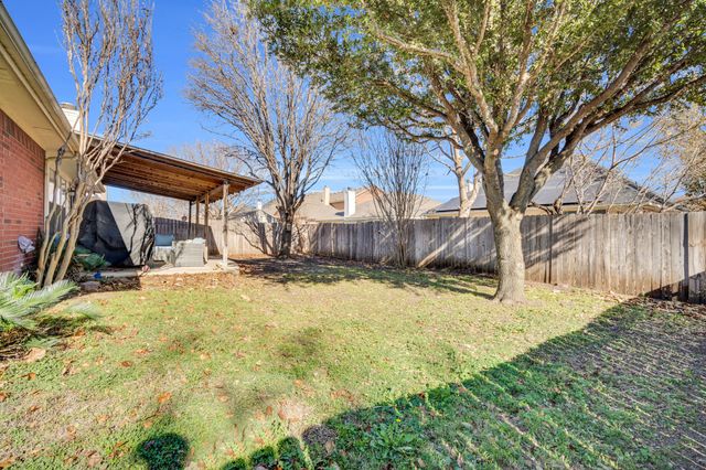 9229 Nightingale Drive, Fort Worth, TX 76123