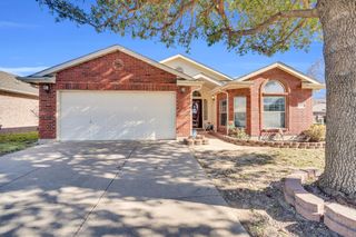 9229 Nightingale Drive, Fort Worth, TX 76123