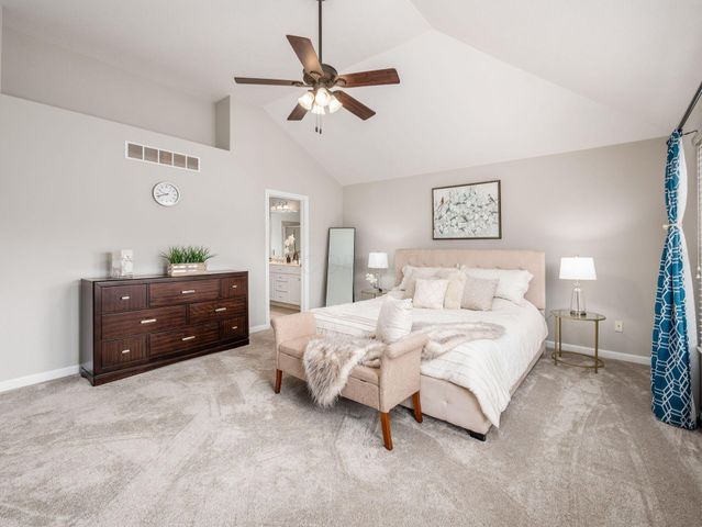 7915 Fargo Lane, Delaware, OH 43015