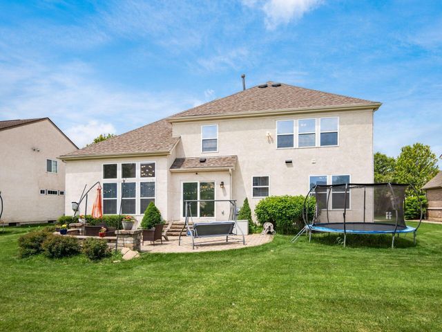 7915 Fargo Lane, Delaware, OH 43015