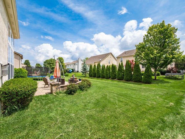 7915 Fargo Lane, Delaware, OH 43015