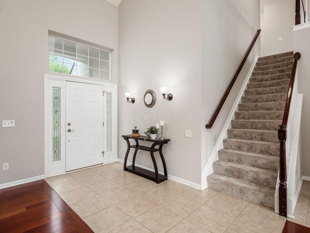 7915 Fargo Lane, Delaware, OH 43015