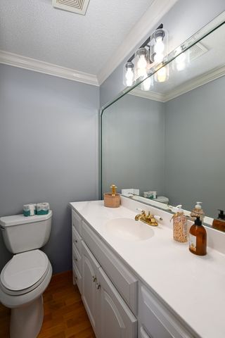 211 Woodland Dr, Shelbyville, TN 37160