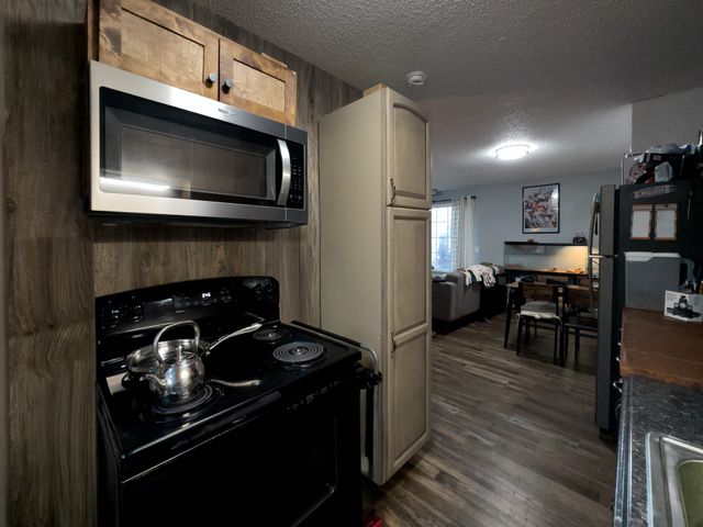 211 Woodland Dr, Shelbyville, TN 37160