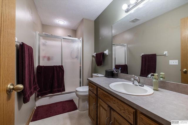 13211 S 35th Avenue, Bellevue, NE 68123