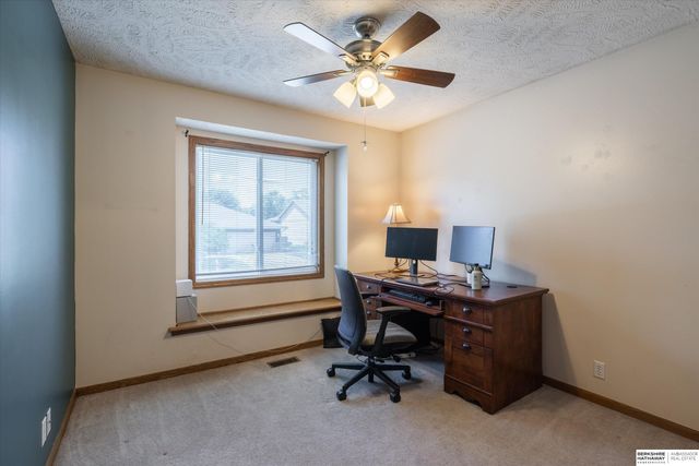 13211 S 35th Avenue, Bellevue, NE 68123