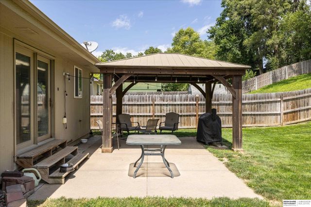 13211 S 35th Avenue, Bellevue, NE 68123