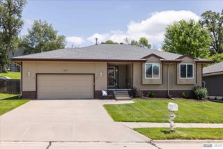 13211 S 35th Avenue, Bellevue, NE 68123
