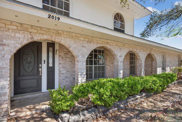 2019 Crooked Creek St, San Antonio, TX 78232