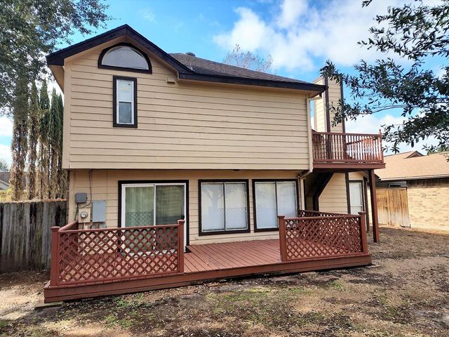 2402 Chestnut Mills Road, Houston, TX 77067