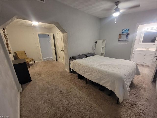 8202 McCloy RD, Norfolk, VA 23505