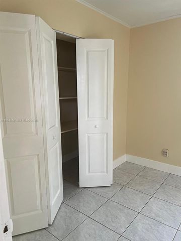 1020 W 2nd St, Riviera Beach, FL 33404