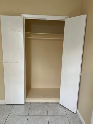 1020 W 2nd St, Riviera Beach, FL 33404