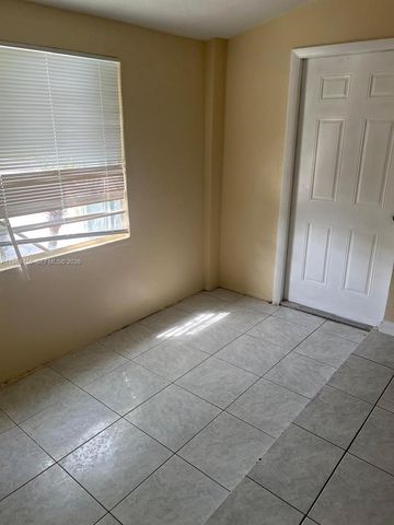 1020 W 2nd St, Riviera Beach, FL 33404