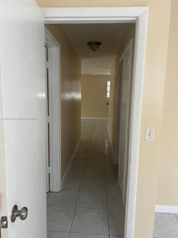 1020 W 2nd St, Riviera Beach, FL 33404